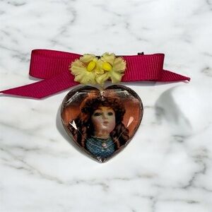Vintage Victorian-Inspired Heart Brooch